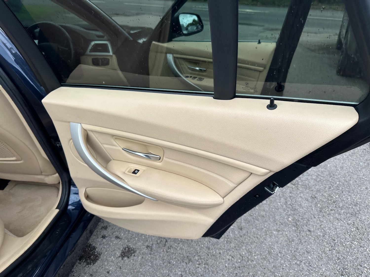 Used BMW 3 Series 2014 for sale - 76988070: Photo 32