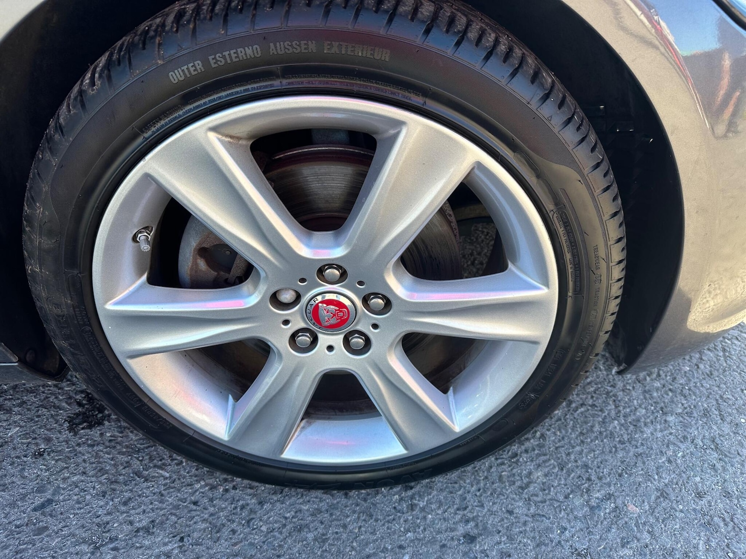 Used Jaguar XE 2017 for sale - 76032199: Photo 41
