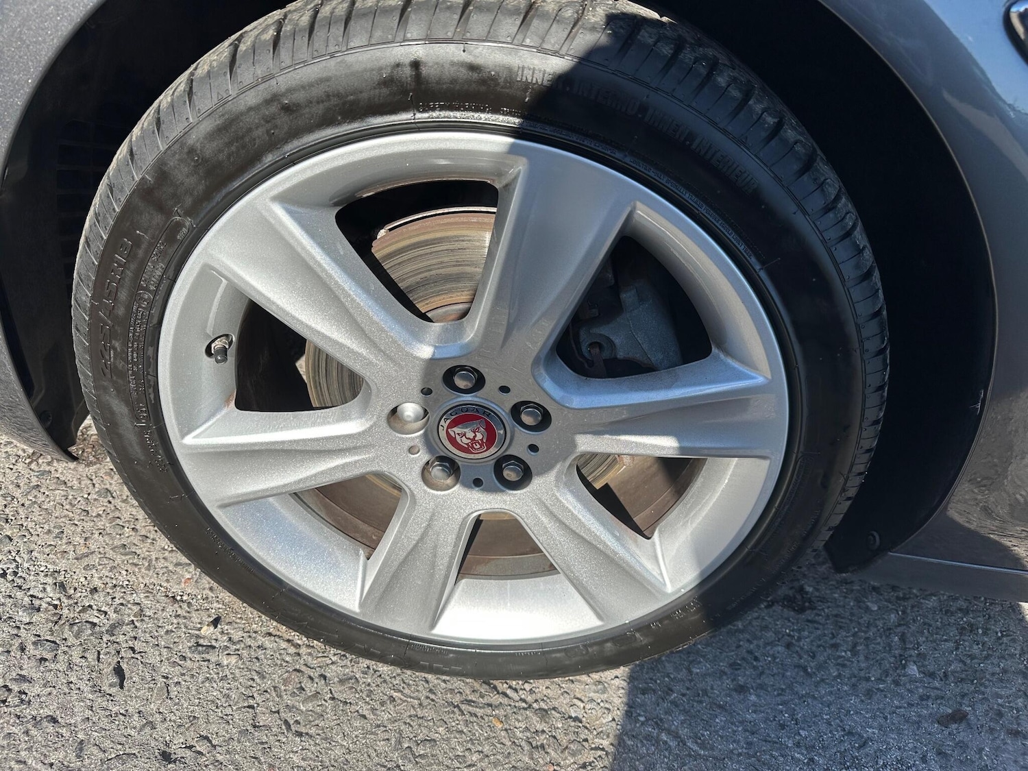 Used Jaguar XE 2017 for sale - 76032199: Photo 44