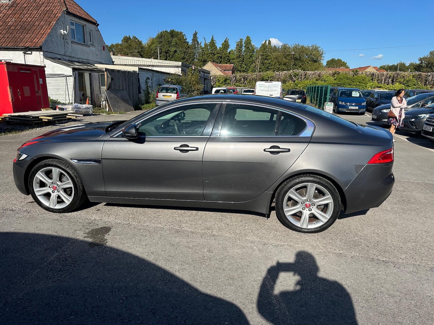 Used Jaguar XE 2017 for sale - 76032199: Photo 8