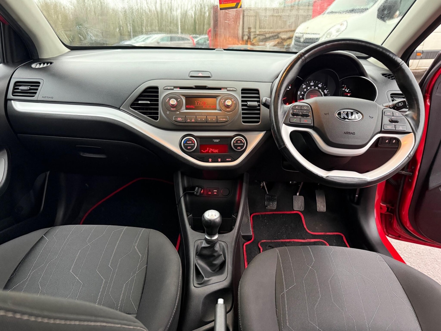 Used Kia Picanto 2015 for sale - 77658216: Photo 13