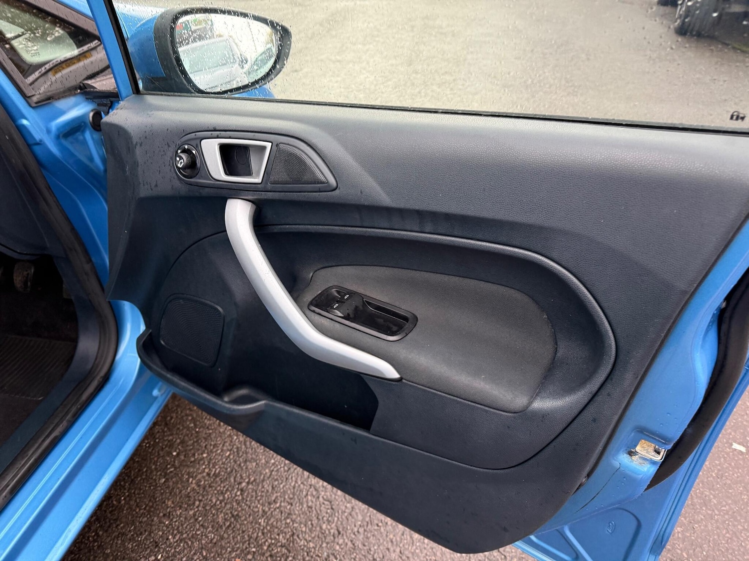 Used Ford Fiesta 2012 for sale - 76994511: Photo 18