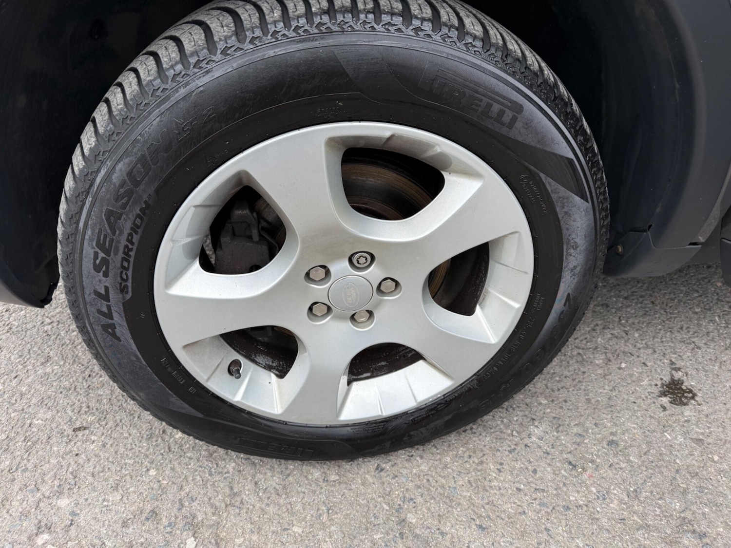 Used Land Rover Discovery Sport 2016 for sale - 77646645: Photo 33