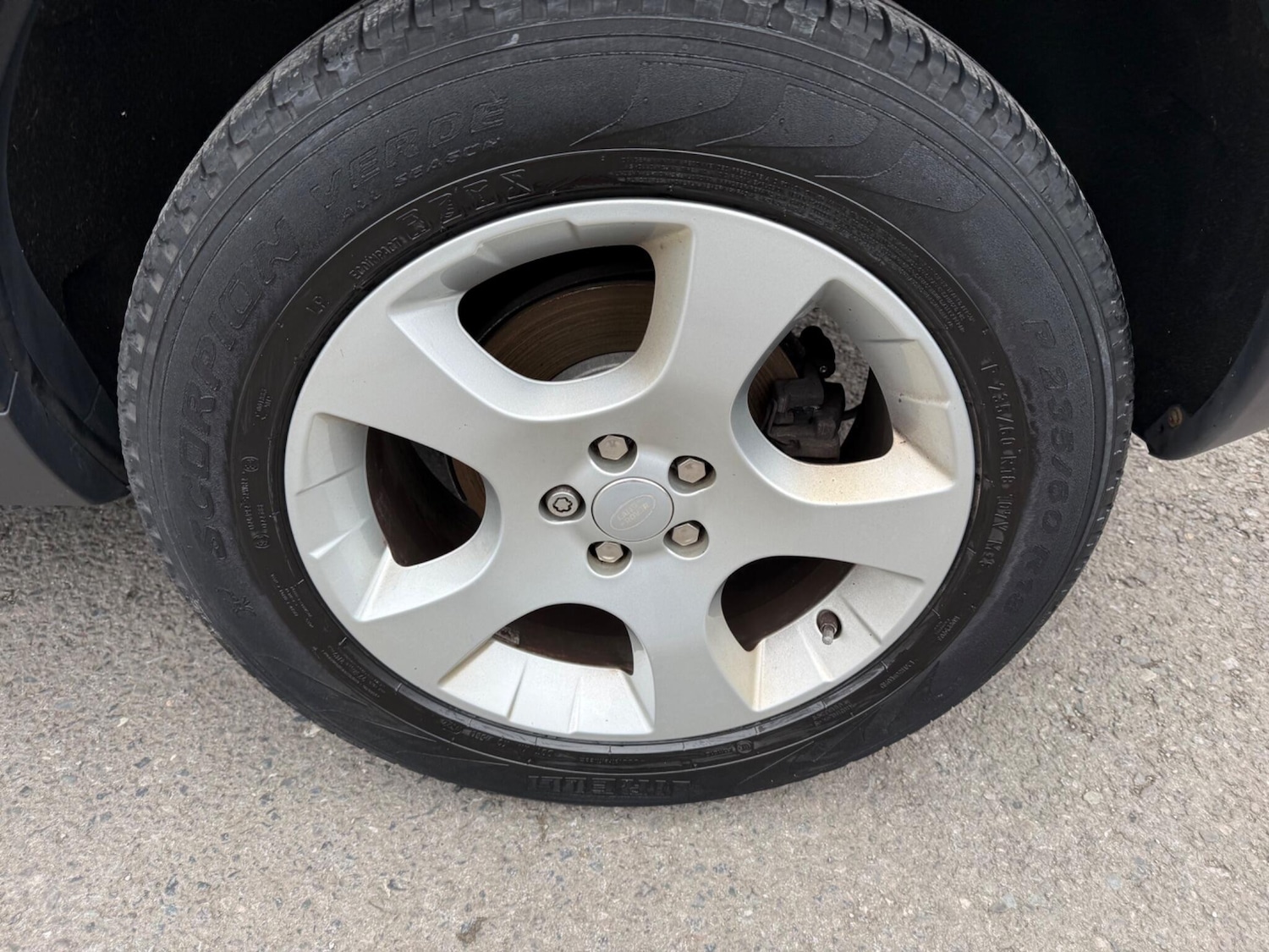 Used Land Rover Discovery Sport 2016 for sale - 77646645: Photo 34