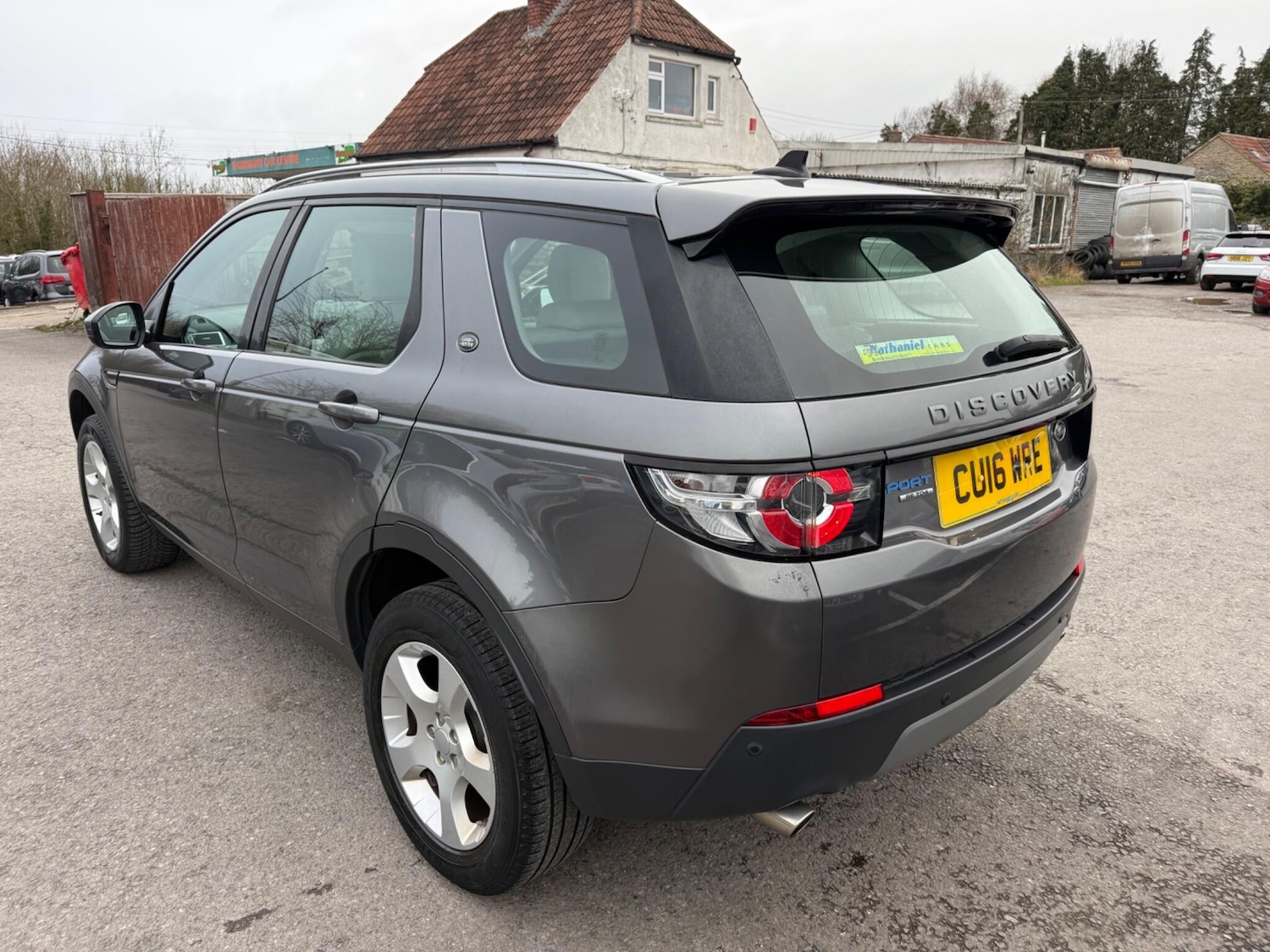 Used Land Rover Discovery Sport 2016 for sale - 77646645: Photo 5