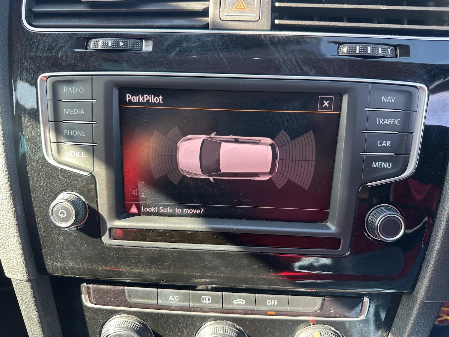 Used Volkswagen Golf 2016 for sale - 76398207: Photo 12