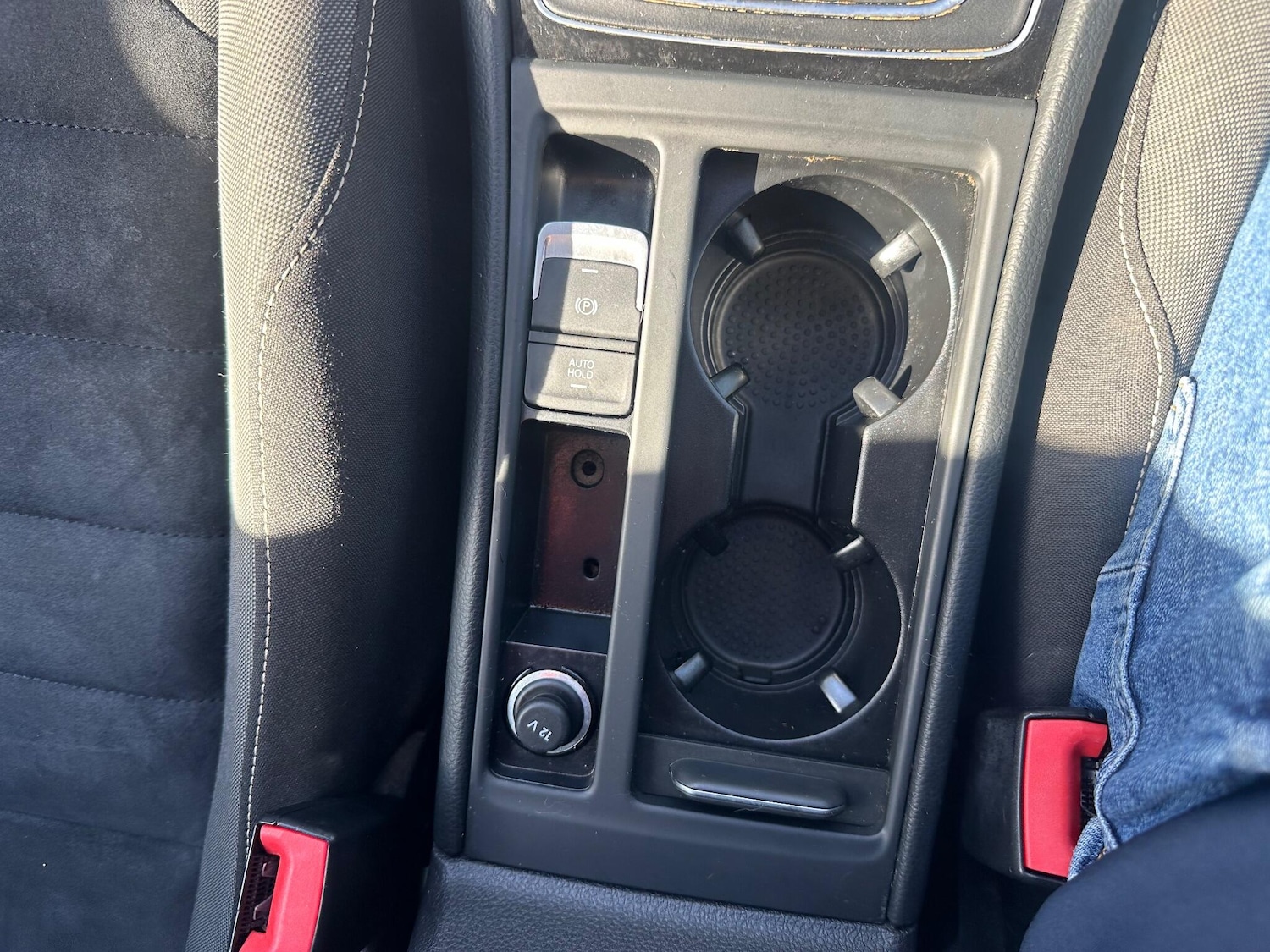 Used Volkswagen Golf 2016 for sale - 76398207: Photo 14