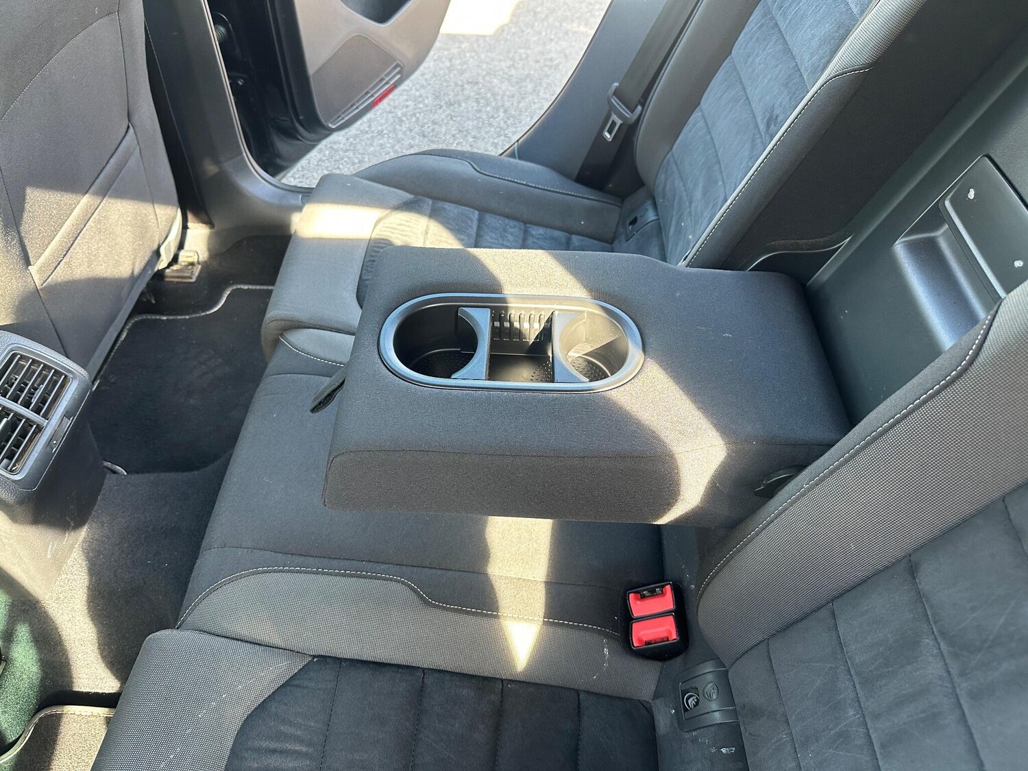 Used Volkswagen Golf 2016 for sale - 76398207: Photo 25