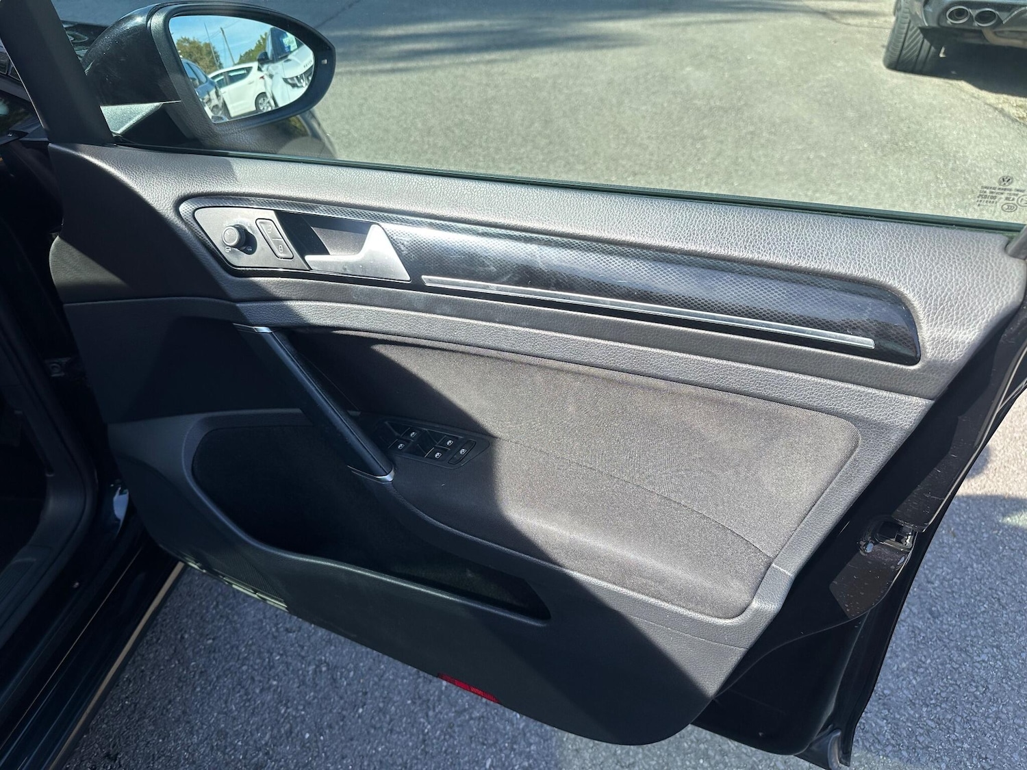 Used Volkswagen Golf 2016 for sale - 76398207: Photo 27