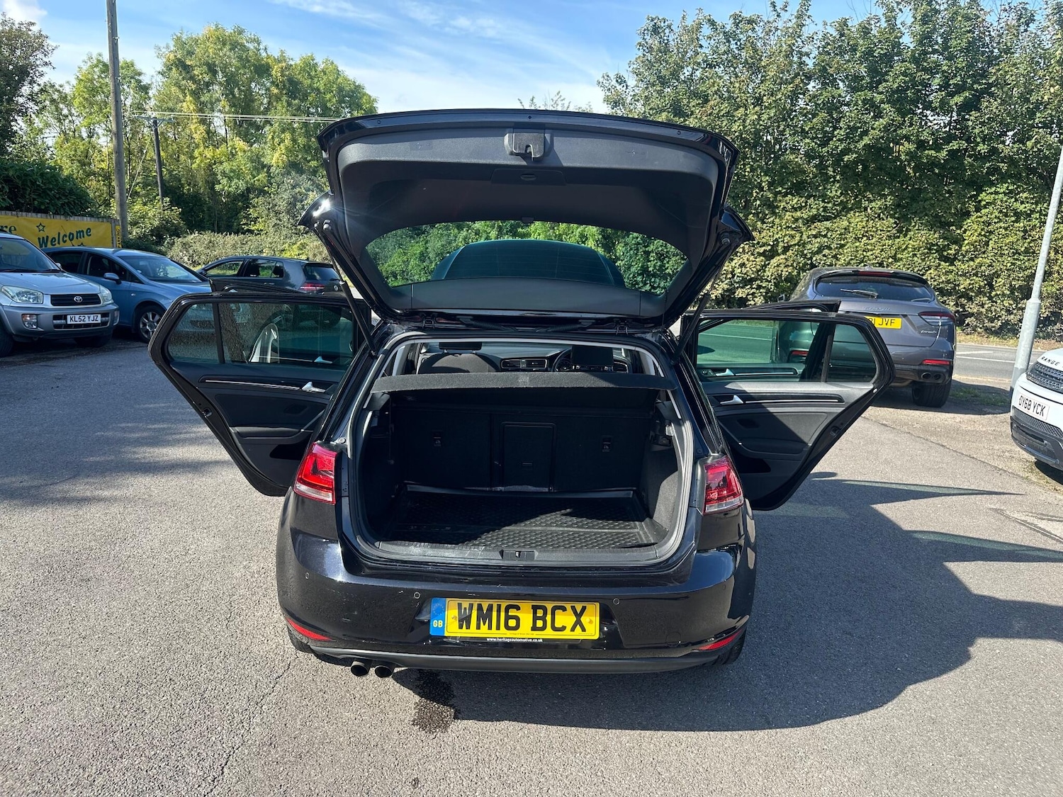 Used Volkswagen Golf 2016 for sale - 76398207: Photo 33