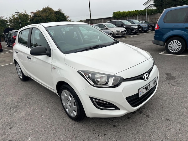 Used Hyundai i20 2013 for sale - 76270951: Photo 1