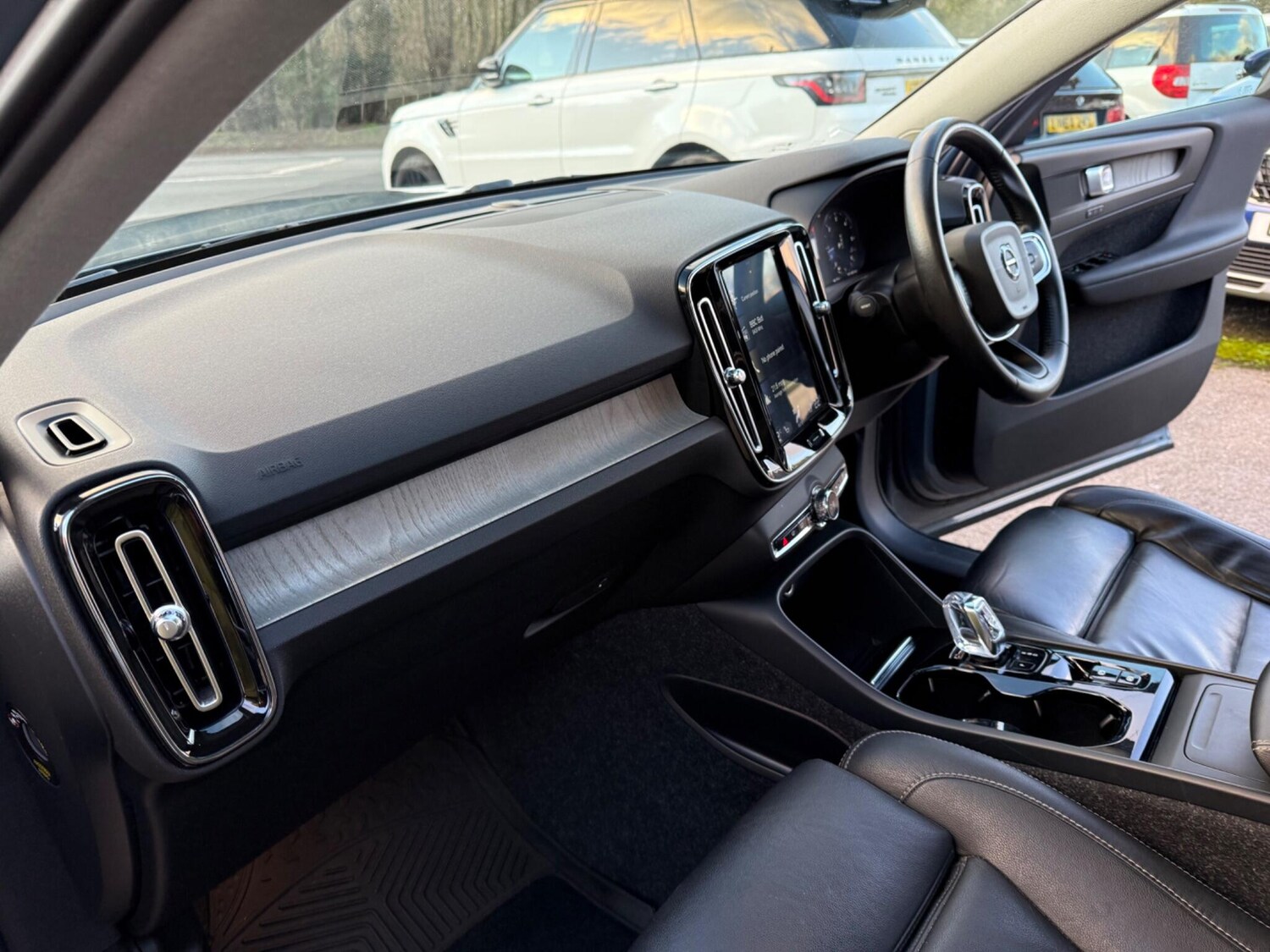 Used Volvo XC40 2019 for sale - 77585645: Photo 23