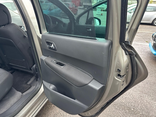 Used Peugeot 3008 2012 for sale - 76072895: Photo 23