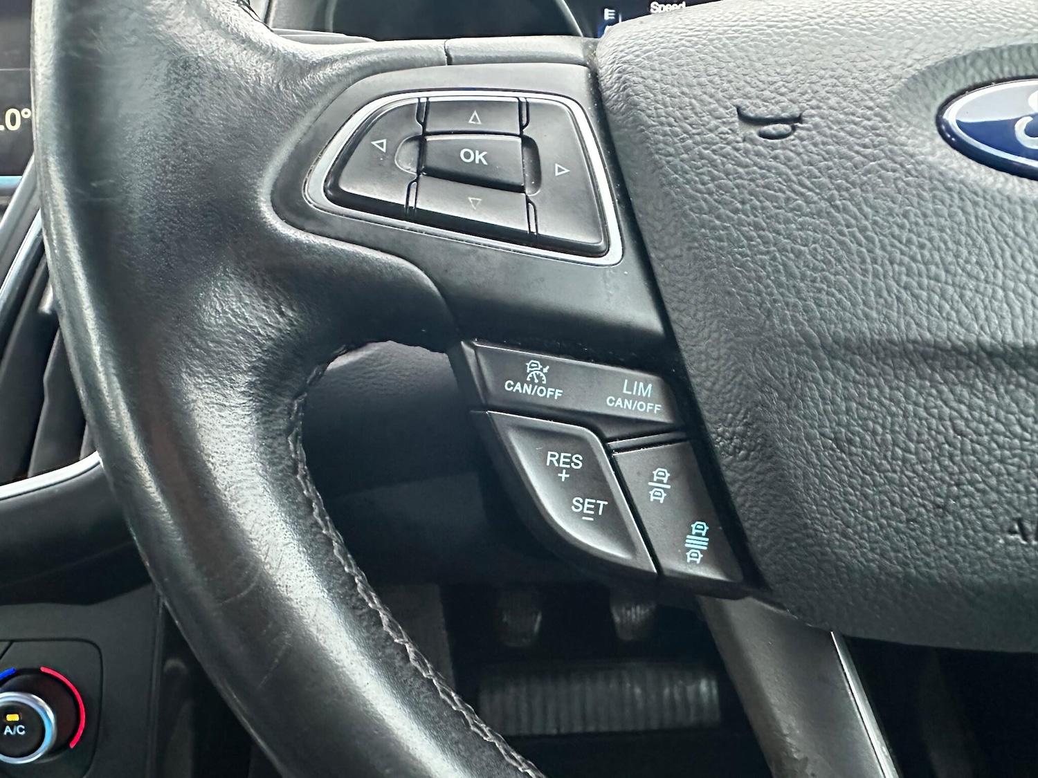 Used Ford Focus 2015 for sale - 77238464: Photo 14