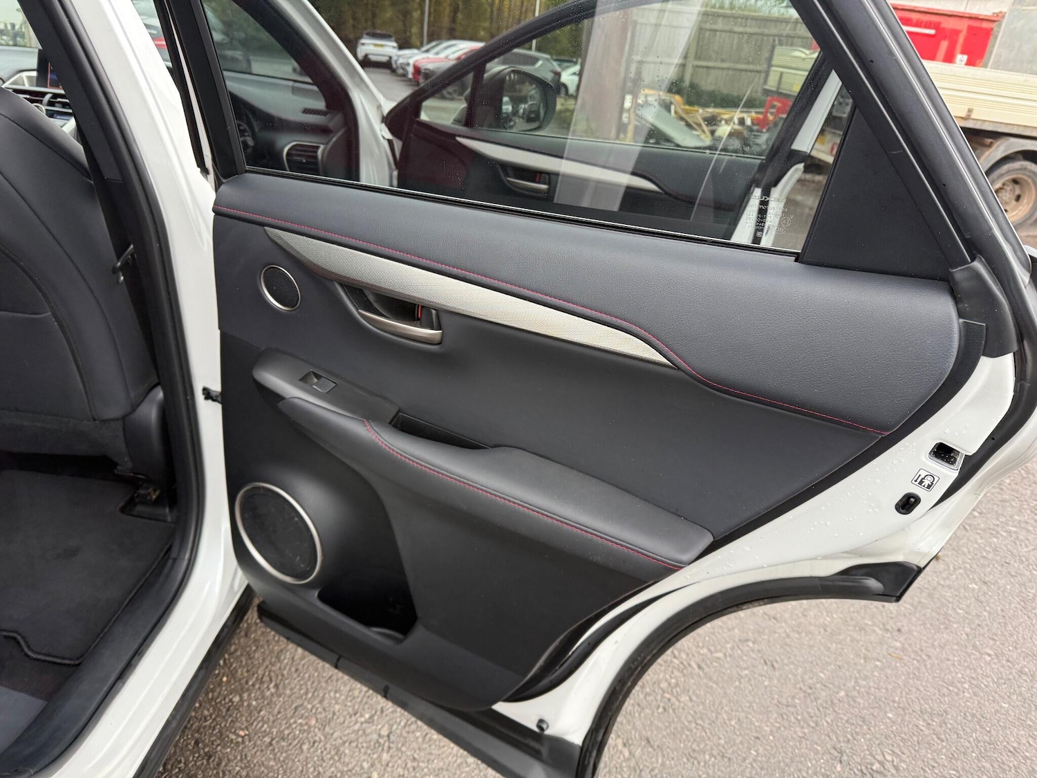 Used Lexus NX 2017 for sale - 76472853: Photo 31