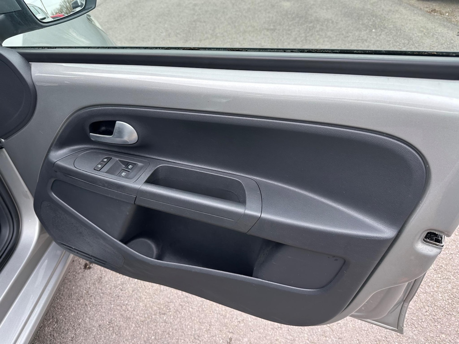 Used Volkswagen up! 2017 for sale - 76996759: Photo 20