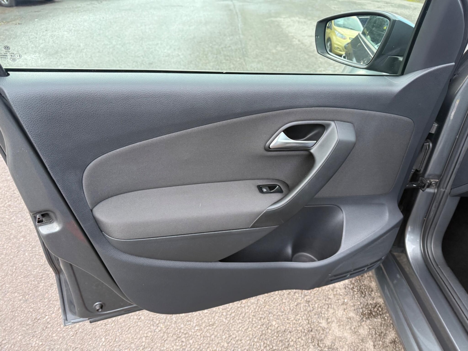 Used Volkswagen Polo 2012 for sale - 77358495: Photo 16