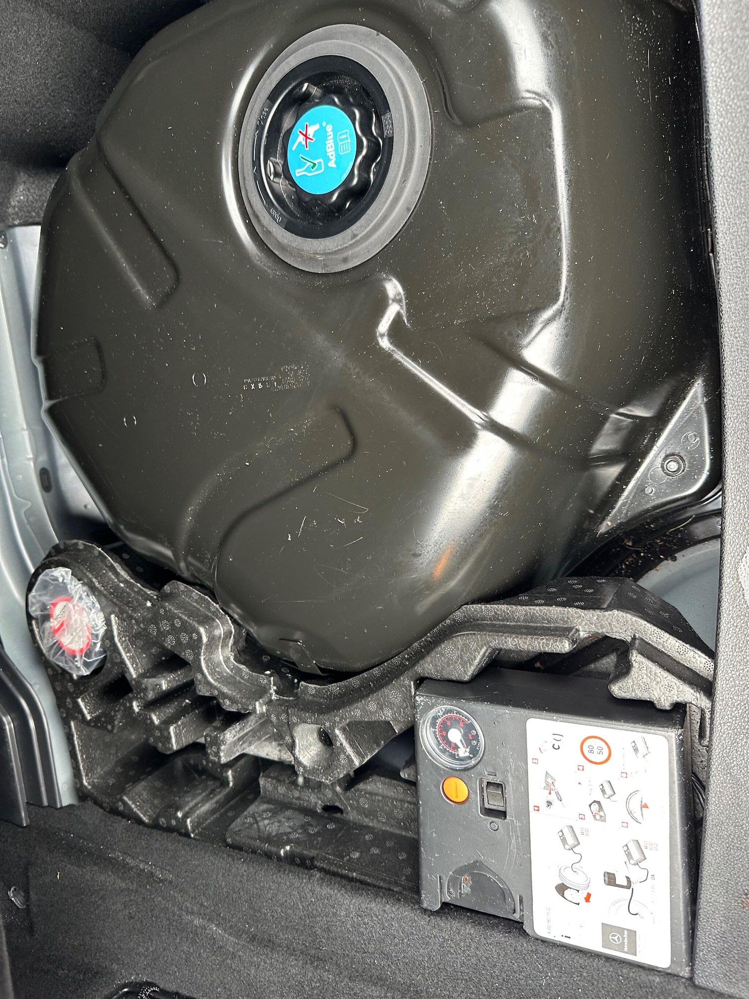 Used Mercedes-Benz E Class 2016 for sale - 76633764: Photo 30