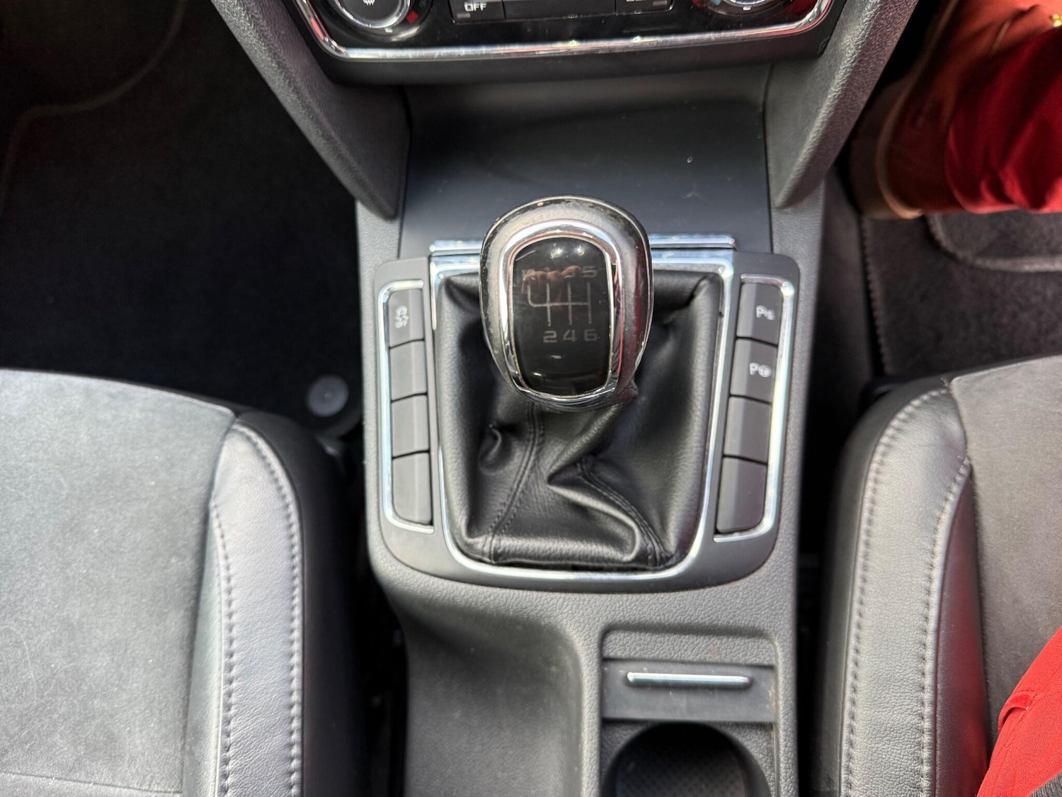 Used Skoda Superb 2010 for sale - 76388681: Photo 12