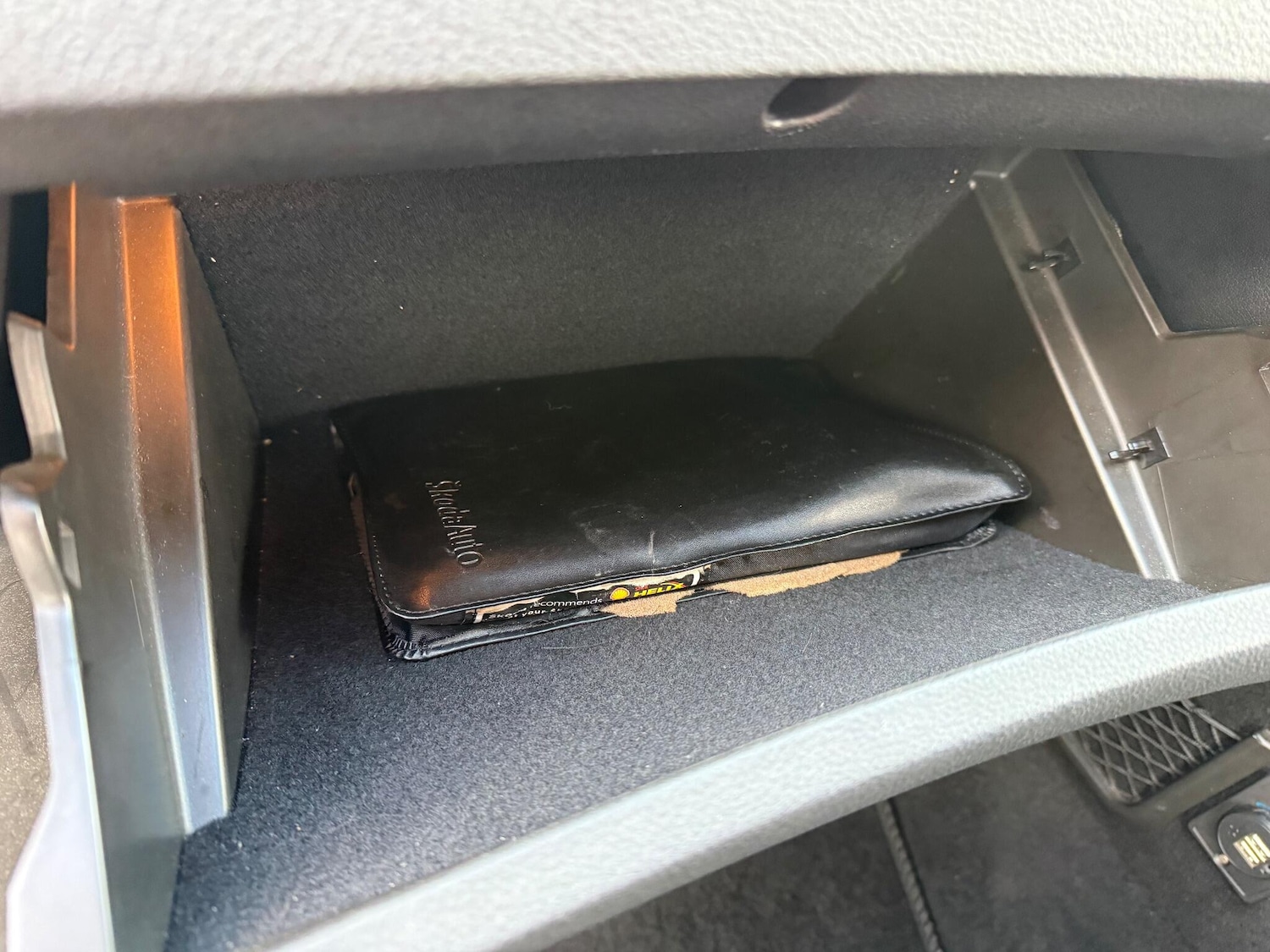 Used Skoda Superb 2010 for sale - 76388681: Photo 16