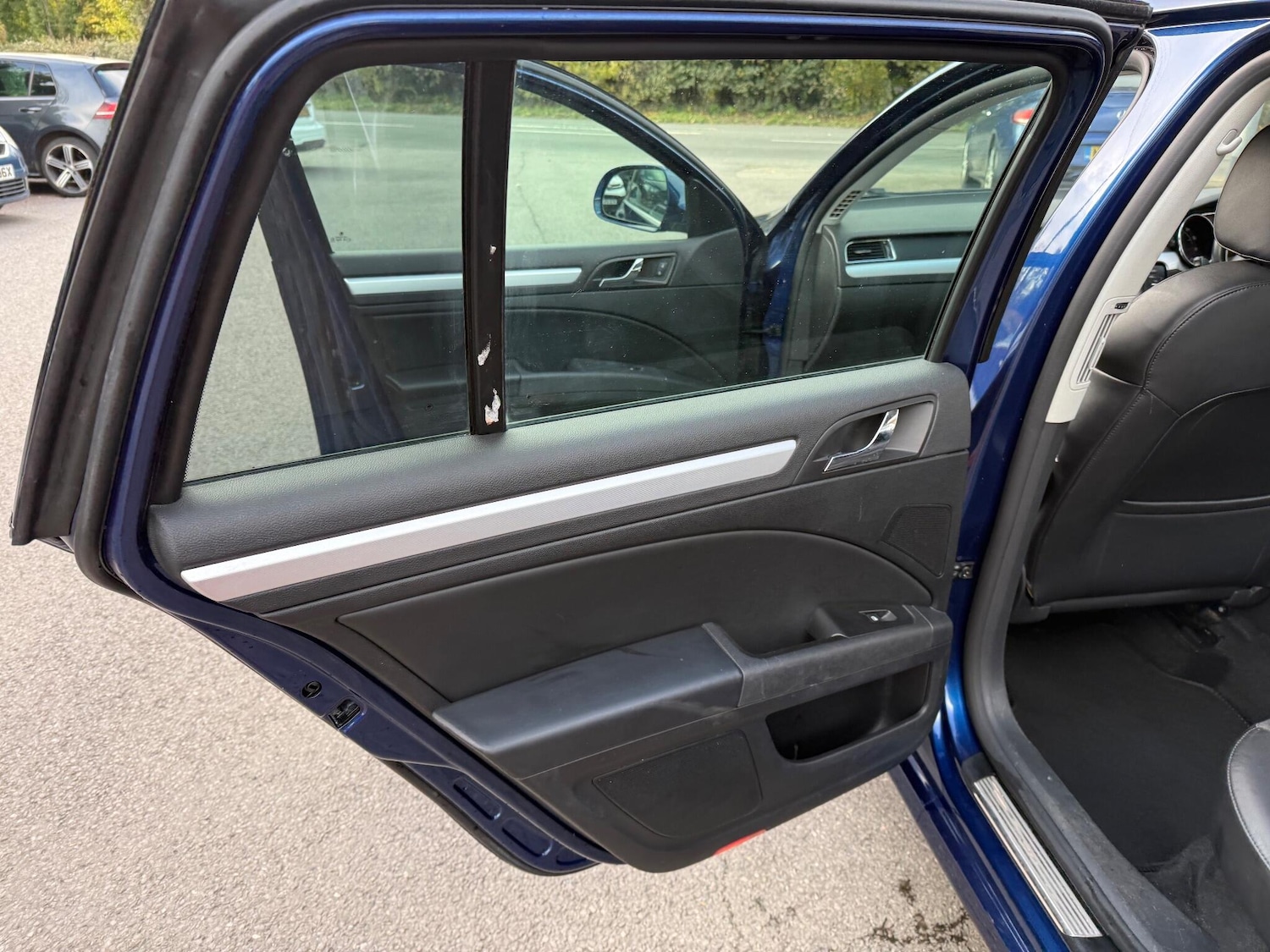 Used Skoda Superb 2010 for sale - 76388681: Photo 22