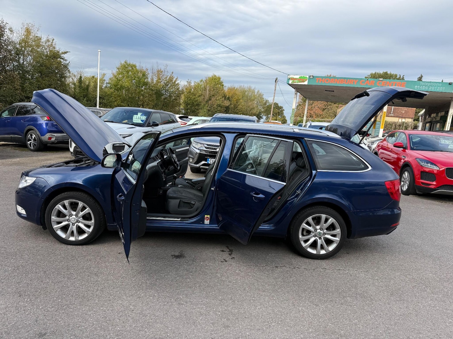 Used Skoda Superb 2010 for sale - 76388681: Photo 28