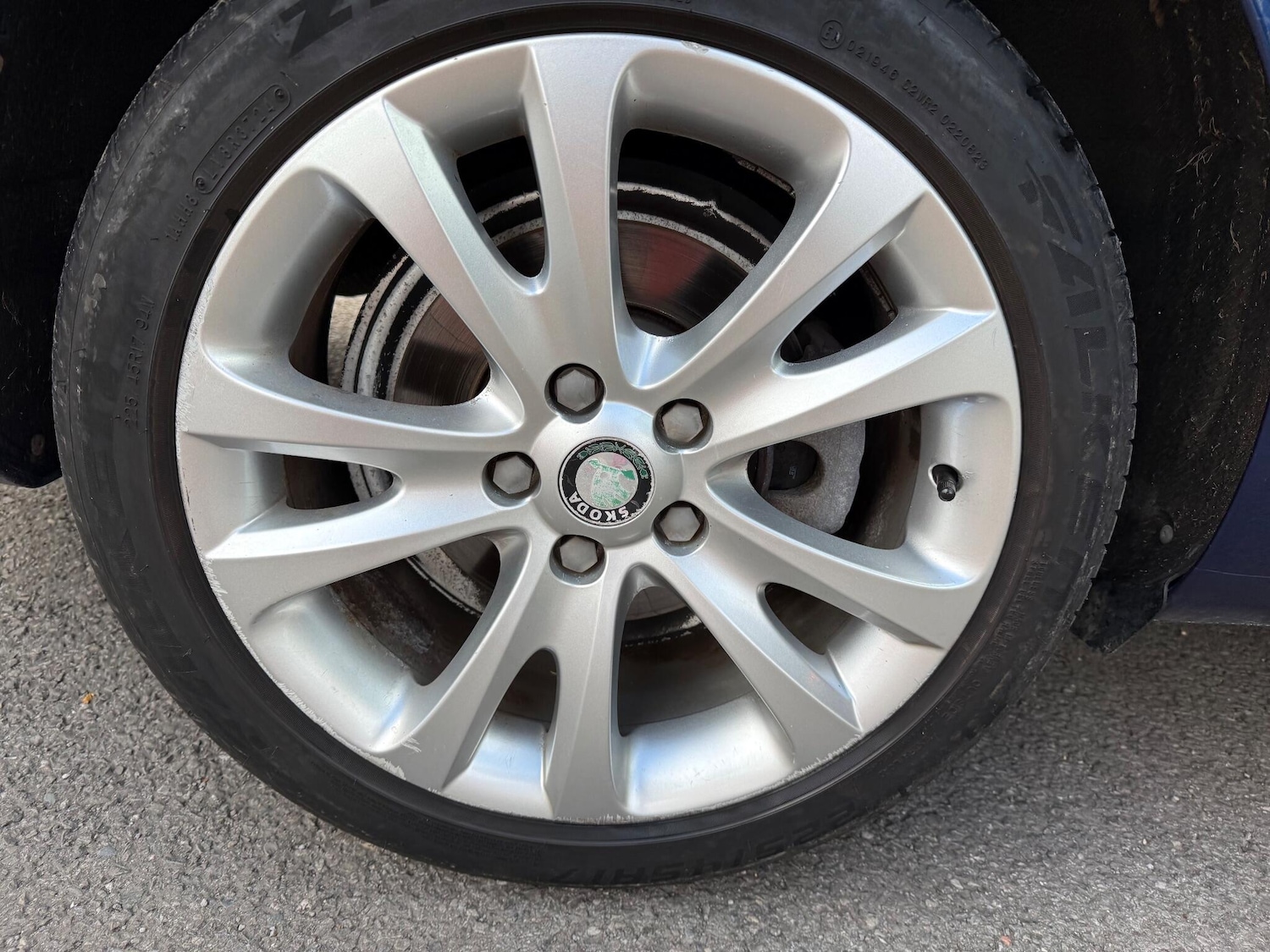 Used Skoda Superb 2010 for sale - 76388681: Photo 32