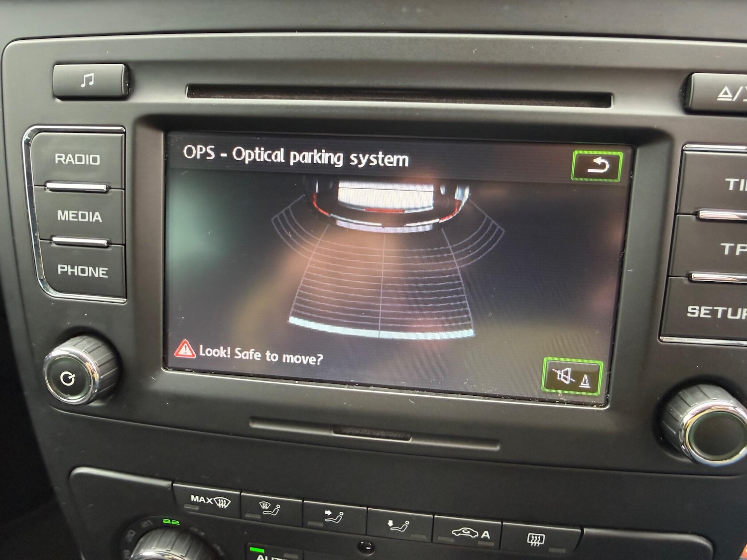 Used Skoda Yeti 2014 for sale - 77683037: Photo 10