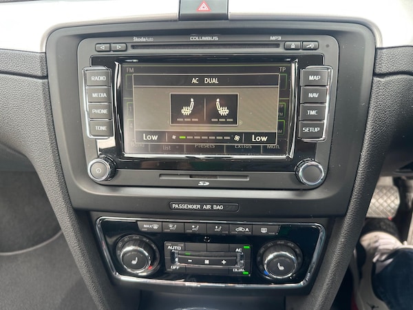 Used Skoda Superb 2010 for sale - 75989907: Photo 18