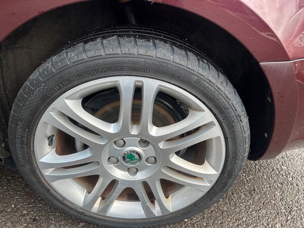 Used Skoda Superb 2010 for sale - 75989907: Photo 43