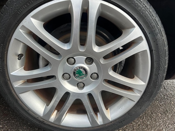 Used Skoda Superb 2010 for sale - 75989907: Photo 45