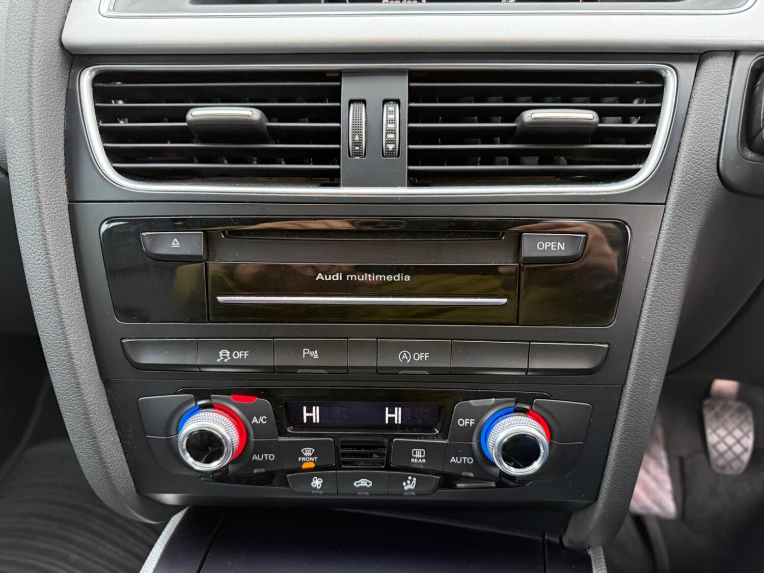 Used Audi A4 2015 for sale - 77479449: Photo 11