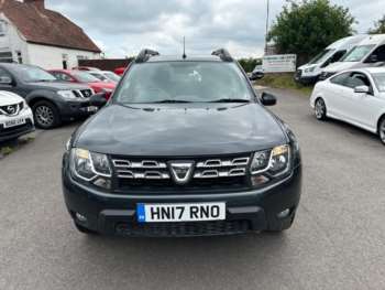 Used Dacia Duster 2017 for sale - 74935006: Photo