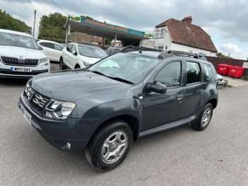 Used Dacia Duster 2017 for sale - 74935006: Photo