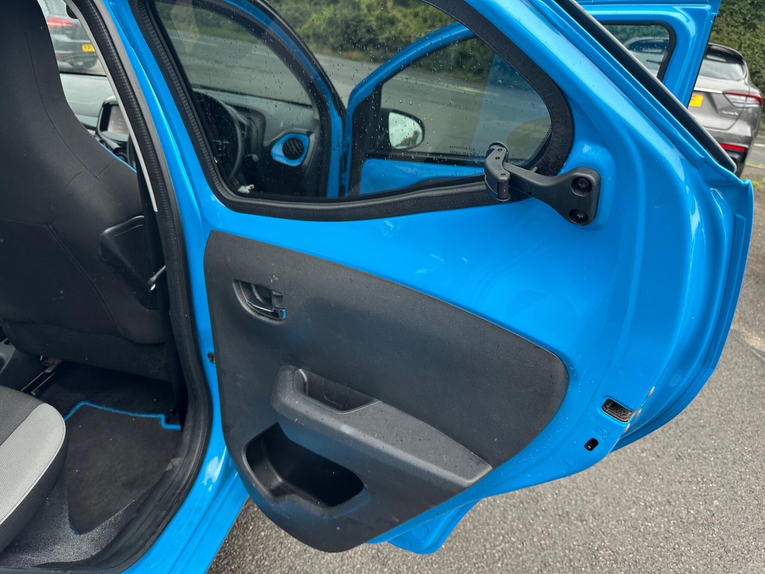 Vehicle 22