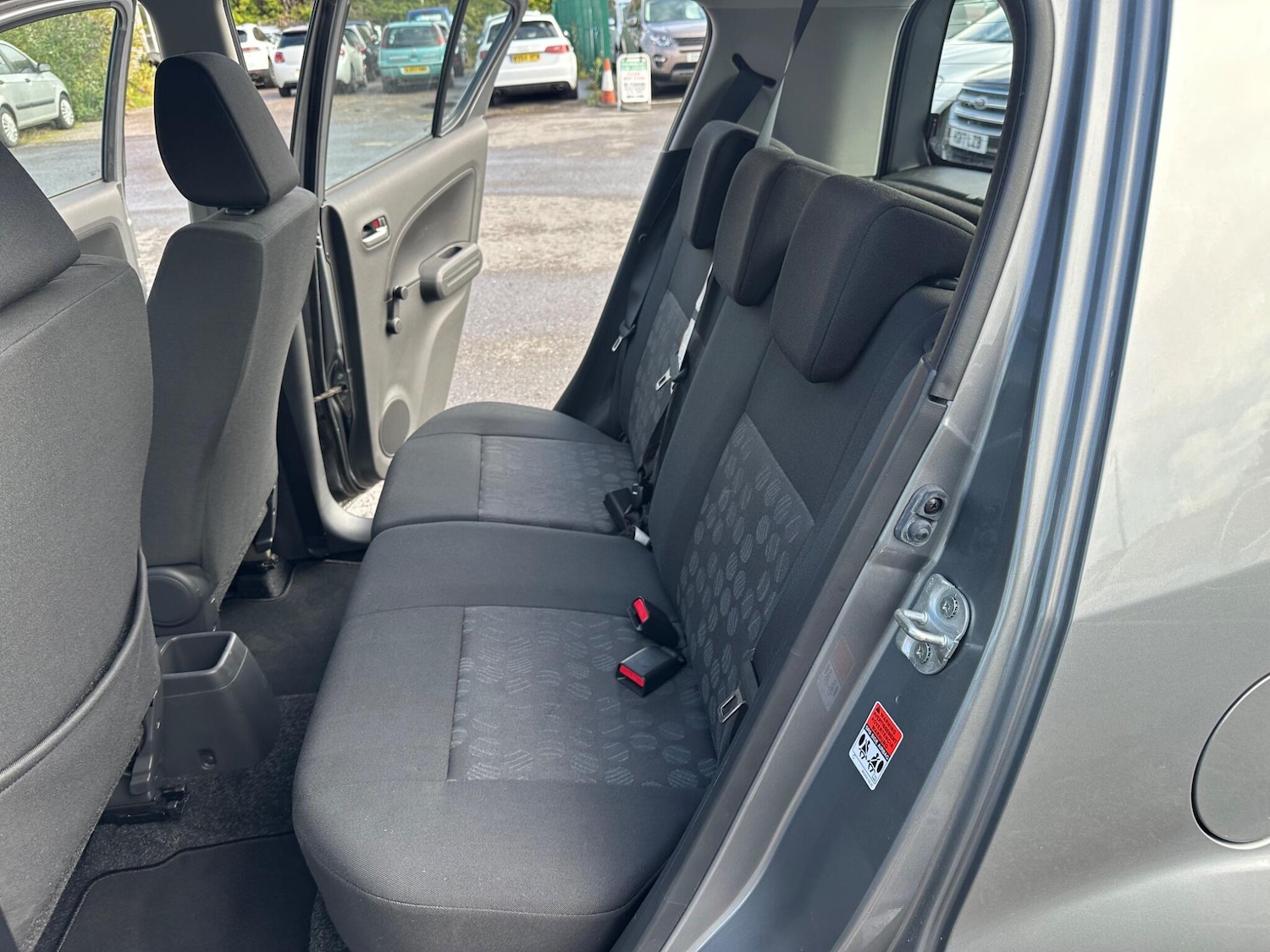 Used Suzuki Splash 2010 for sale - 76990118: Photo 17