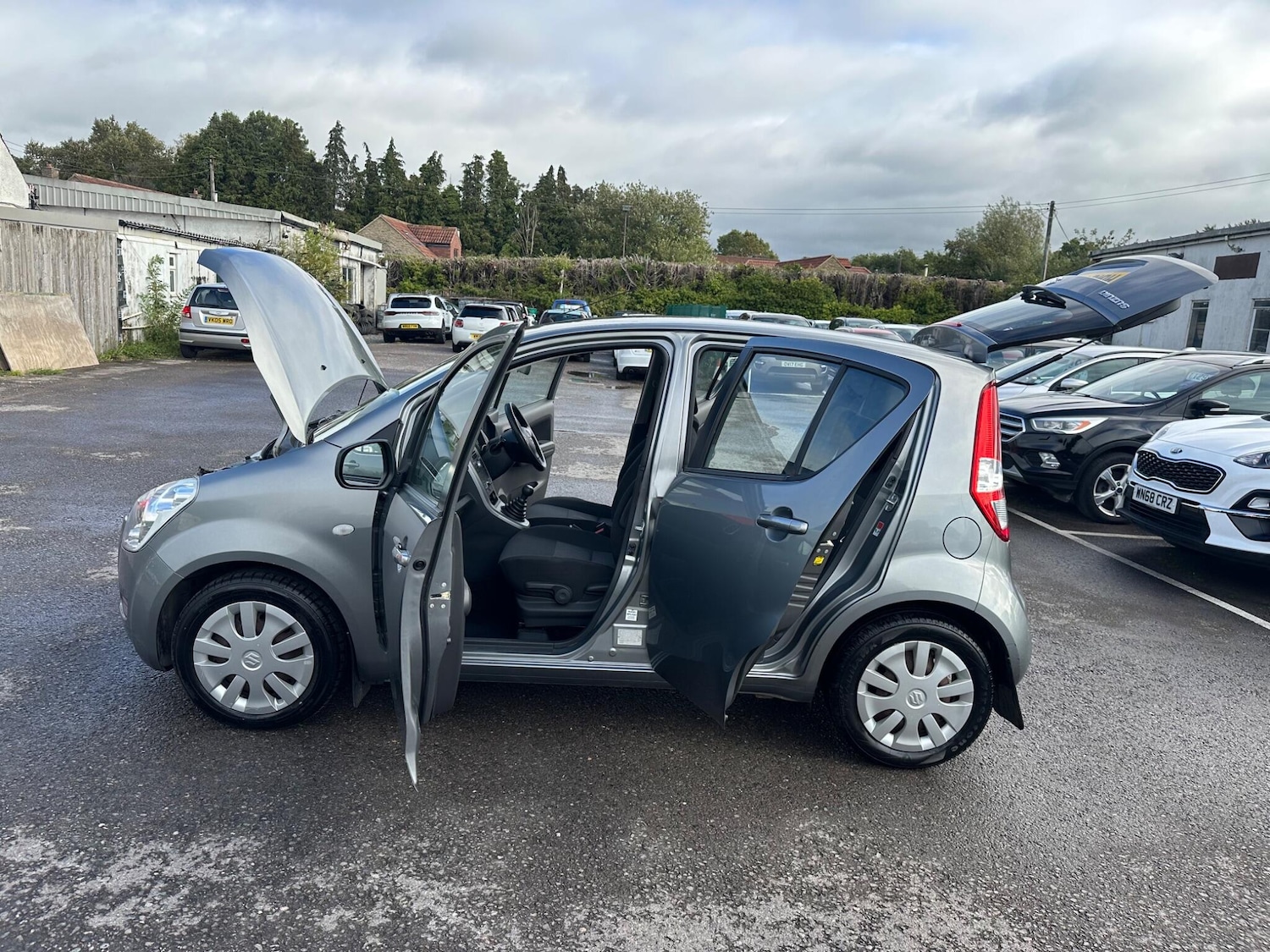 Used Suzuki Splash 2010 for sale - 76990118: Photo 24