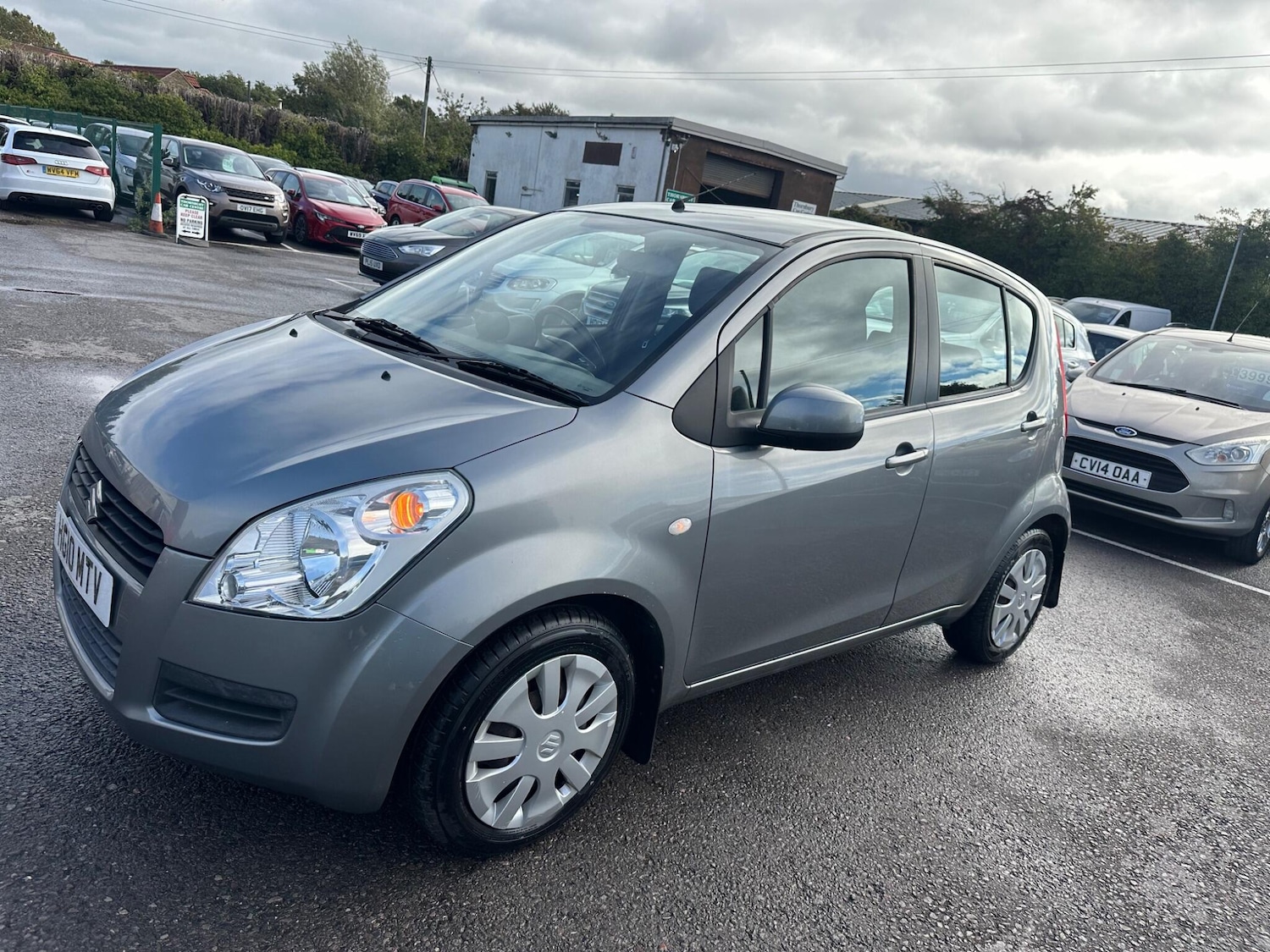 Used Suzuki Splash 2010 for sale - 76990118: Photo 4