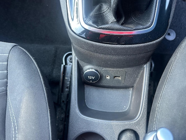 Used Ford Fiesta 2013 for sale - 76122385: Photo 13