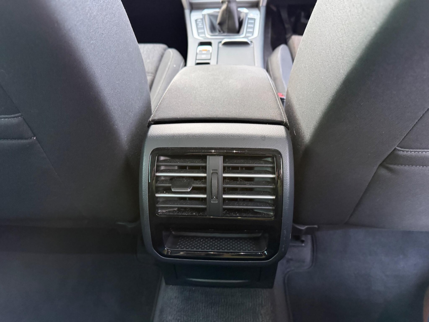 Used Volkswagen Passat 2015 for sale - 77598049: Photo 19