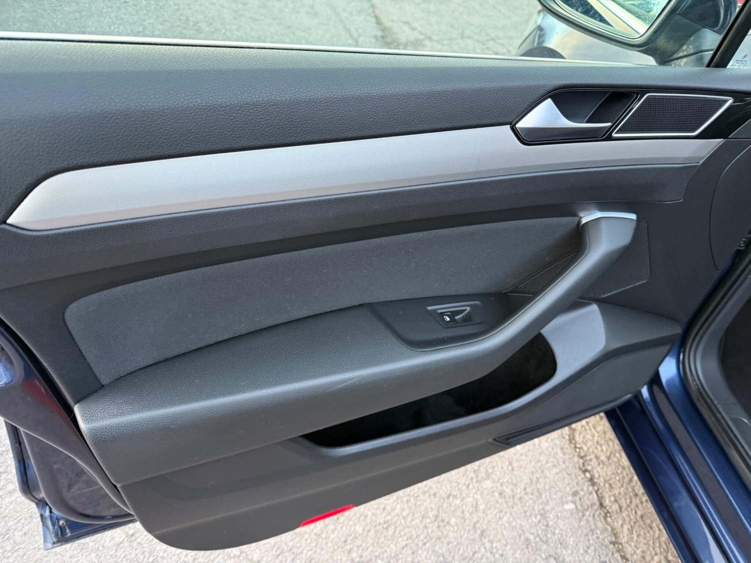 Used Volkswagen Passat 2015 for sale - 77598049: Photo 22