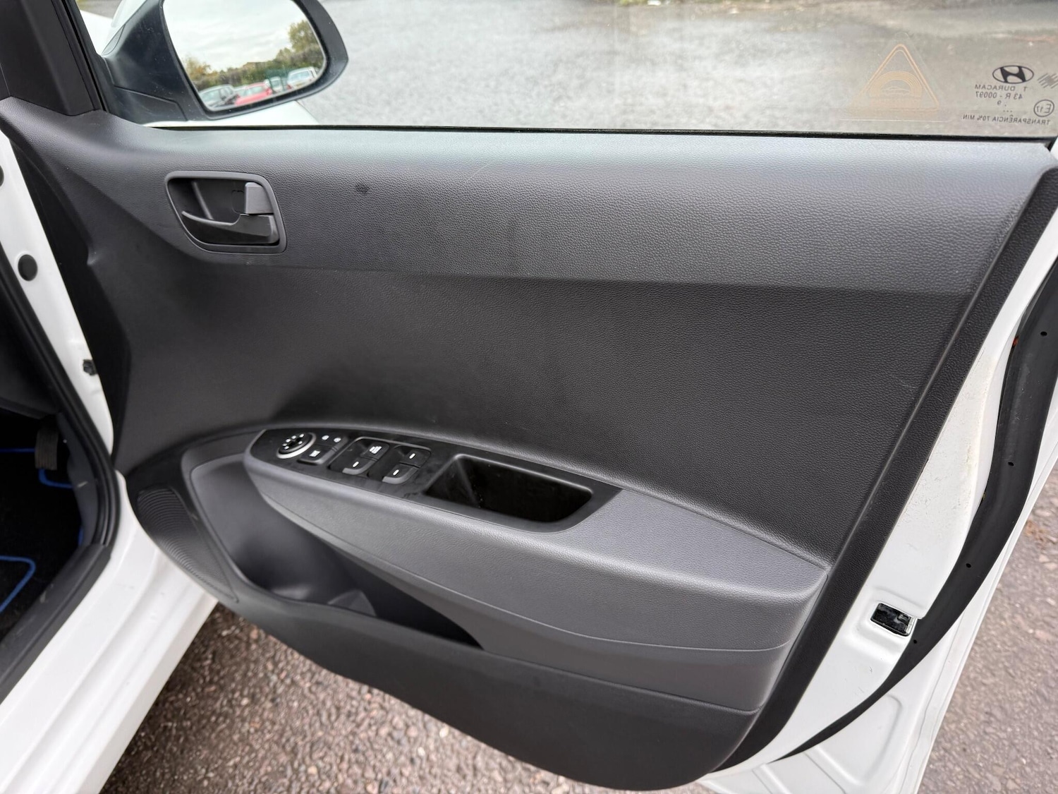 Used Hyundai i10 for sale - 76473398: Photo 20