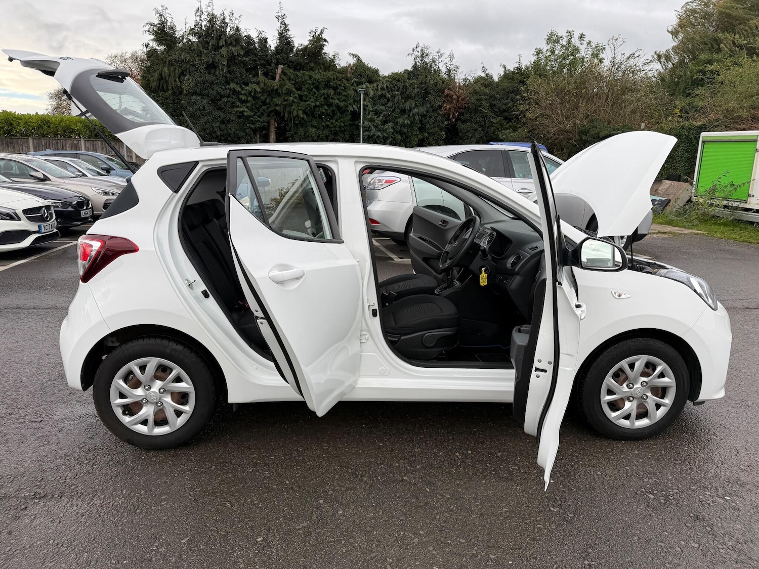 Used Hyundai i10 for sale - 76473398: Photo 28