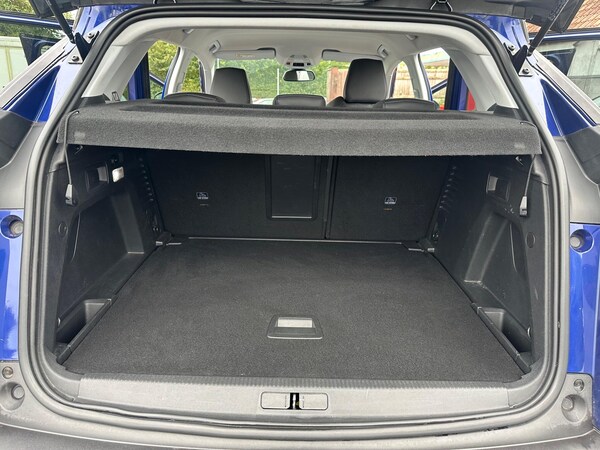 Used Peugeot 3008 2017 for sale - 75990999: Photo 28