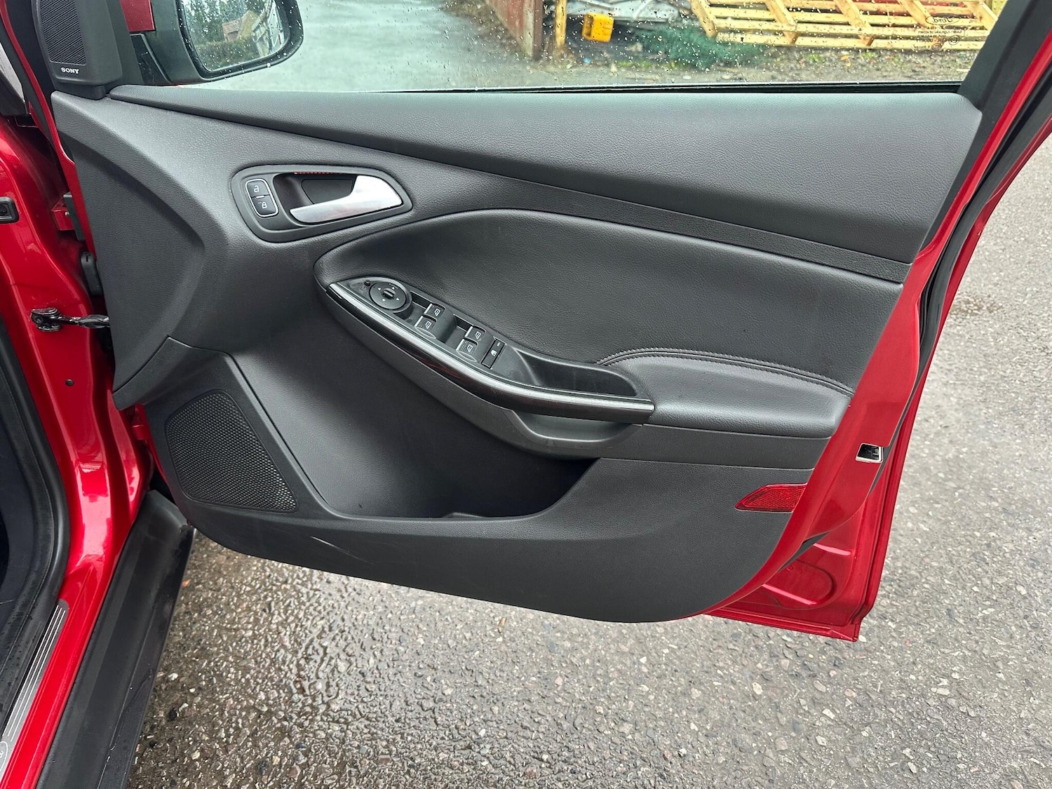 Used Ford Focus 2015 for sale - 77191165: Photo 20