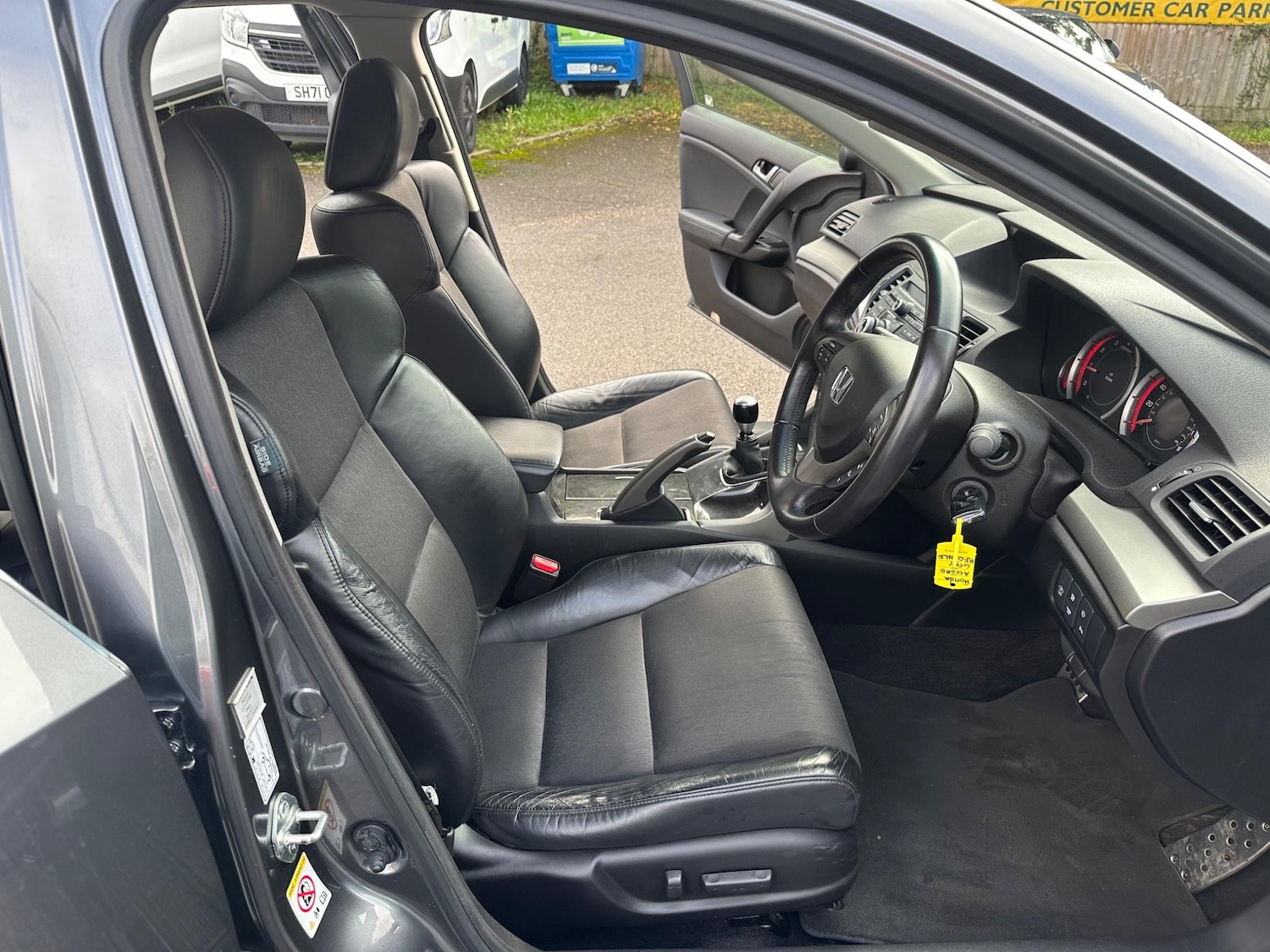 Used Honda Accord 2008 for sale - 76993964: Photo 32