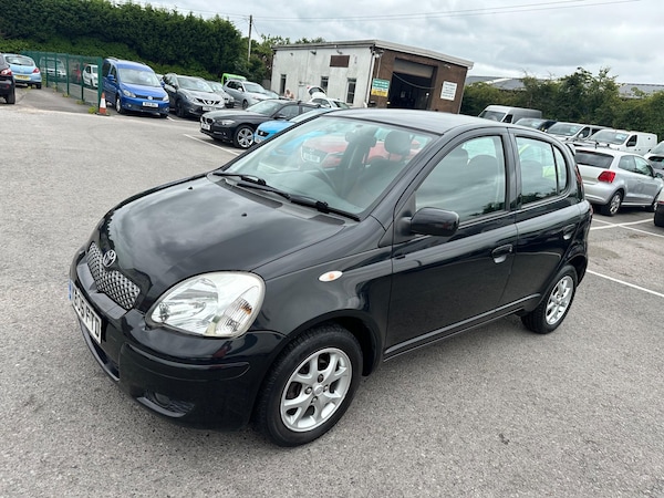 Used Toyota Yaris 2005 for sale - 75319610: Photo 3