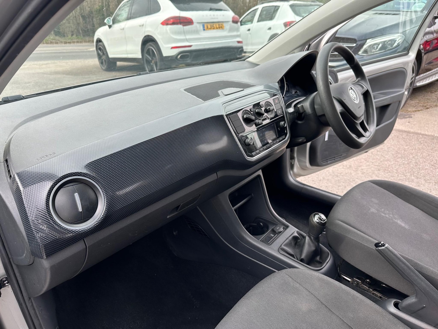 Used Volkswagen up! 2017 for sale - 76645961: Photo 13