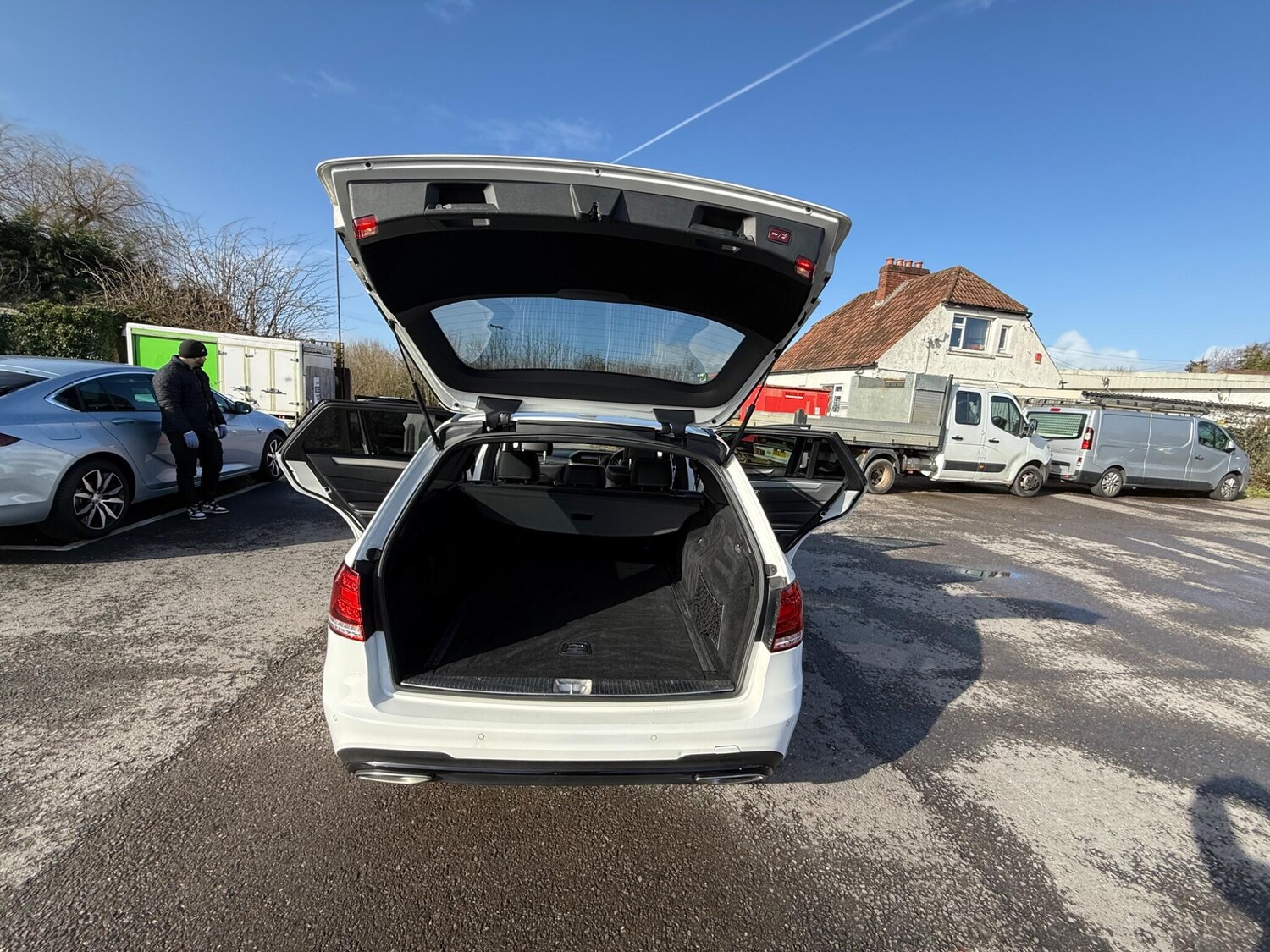 Used Mercedes-Benz E Class 2016 for sale - 77523596: Photo 38