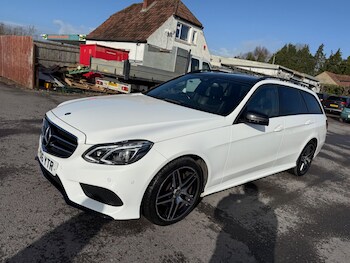 Used Mercedes-Benz E Class 2016 for sale - 77523596: Photo
